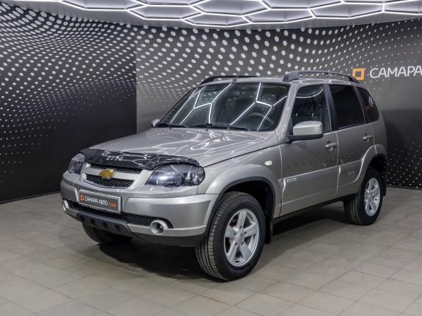 Chevrolet Niva I Рестайлинг с пробегом 2018 года, цена 888 000 рублей, 72000 км, внедорожник, Автокод Объявления