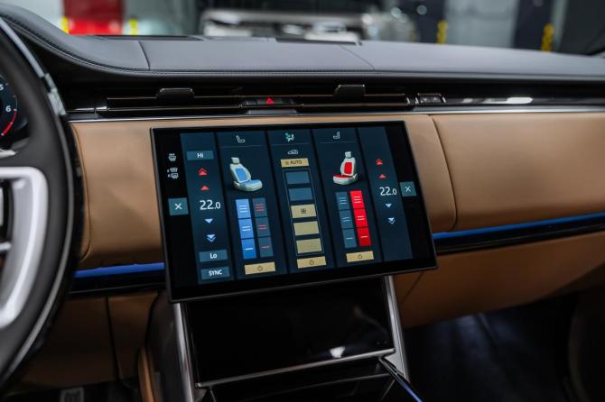 Новый Land Rover Range Rover V 2026 года, цена 23 850 000 рублей, внедорожник, Автокод Объявления