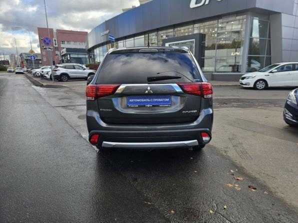 Mitsubishi Outlander III Рестайлинг с пробегом 2015 года, цена 2 250 000 рублей, 49839 км, внедорожник, Автокод Объявления