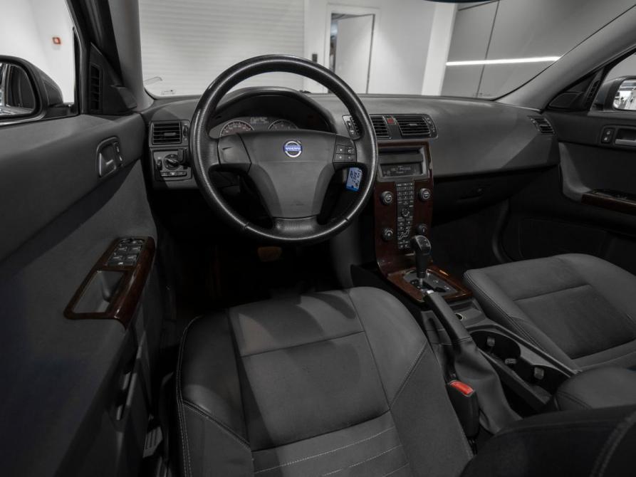 Volvo S40 II Москва  - изображение 7