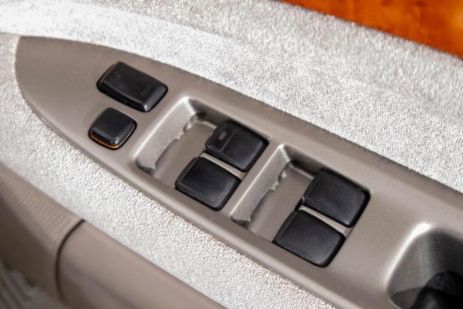 Toyota Mark II IX (X110) с пробегом 2002 года, цена 699 000 рублей, 390200 км, седан, Автокод Объявления