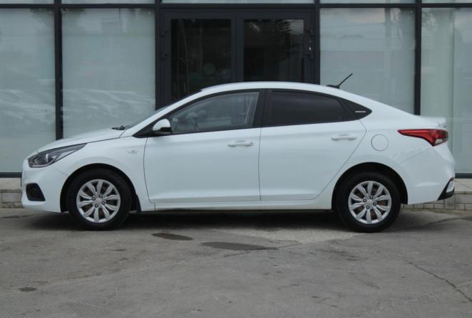 Hyundai Solaris II с пробегом 2019 года, цена 1 470 000 рублей, 159614 км, седан, Автокод Объявления