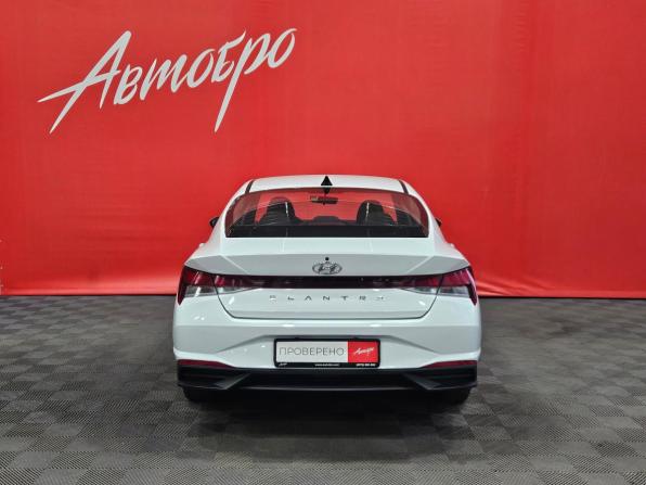 Hyundai Elantra VII (CN7) с пробегом 2021 года, цена 1 749 000 рублей, 66148 км, седан, Автокод Объявления
