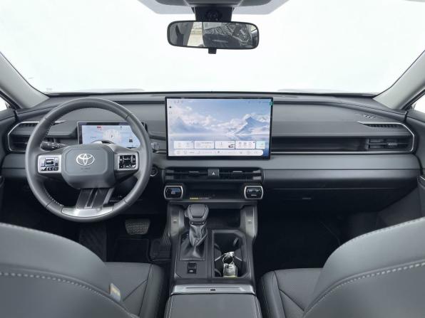 Toyota RAV4 VI (XA60) с пробегом 2026 года, цена 4 470 000 рублей, 16 км, внедорожник, Автокод Объявления