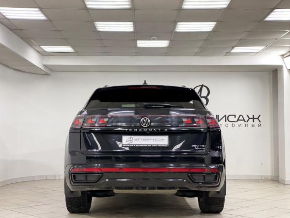 Volkswagen Teramont I Рестайлинг (China Market) с пробегом 2024 года, цена 5 750 000 рублей, 18961 км, внедорожник, Автокод Объявления