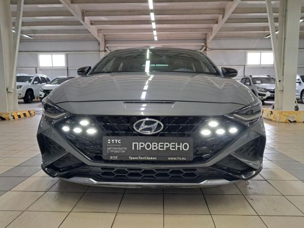 Hyundai Lafesta I Рестайлинг с пробегом 2023 года, цена 2 665 000 рублей, 41749 км, седан, Автокод Объявления