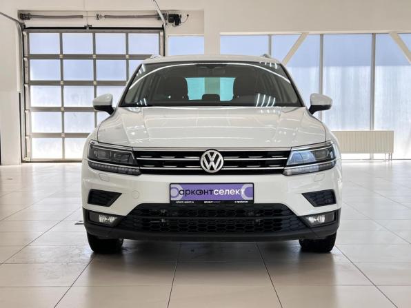 Volkswagen Tiguan II с пробегом 2019 года, цена 2 720 000 рублей, 129306 км, внедорожник, Автокод Объявления
