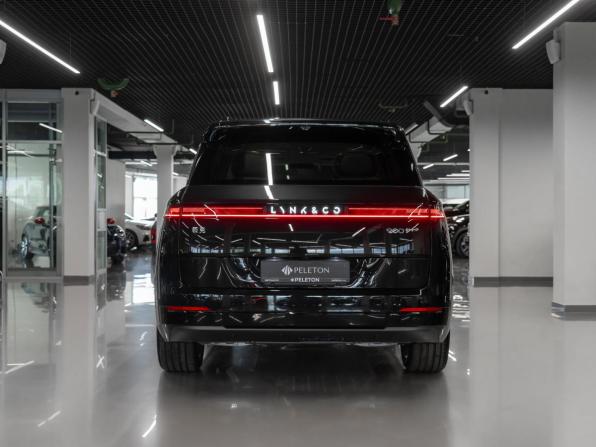 Lynk &amp; Co 900 с пробегом 2026 года, цена 9 050 000 рублей, 50 км, внедорожник, Автокод Объявления