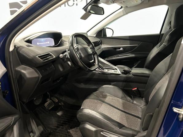 Peugeot 3008 II с пробегом 2017 года, цена 1 399 000 рублей, 172239 км, внедорожник, Автокод Объявления