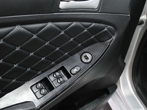 Hyundai Solaris I с пробегом 2011 года, цена 699 900 рублей, 374000 км, седан, Автокод Объявления