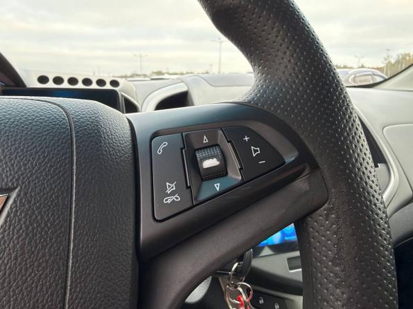 Chevrolet Aveo II с пробегом 2012 года, цена 555 000 рублей, 175000 км, хэтчбек, Автокод Объявления