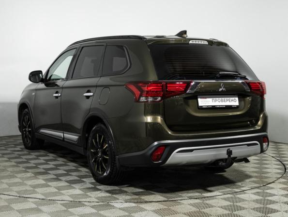 Mitsubishi Outlander III Рестайлинг 3 с пробегом 2019 года, цена 1 749 700 рублей, 112670 км, внедорожник, Автокод Объявления