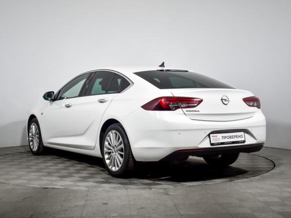 Opel Insignia II с пробегом 2018 года, цена 1 690 000 рублей, 199500 км, лифтбек, Автокод Объявления