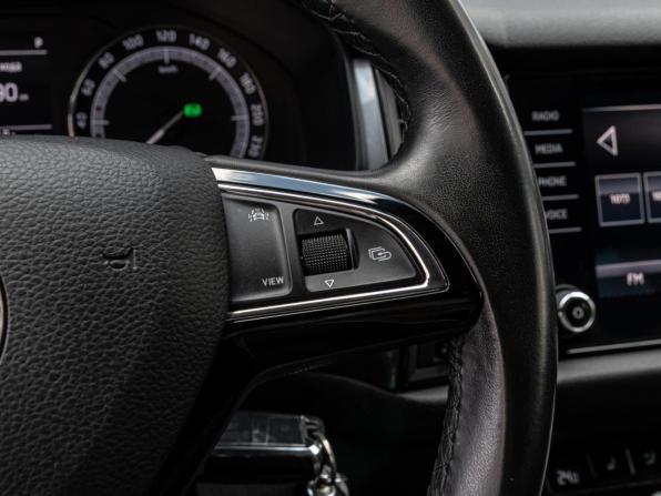 Skoda Kodiaq I с пробегом 2019 года, цена 2 410 000 рублей, 103620 км, внедорожник, Автокод Объявления