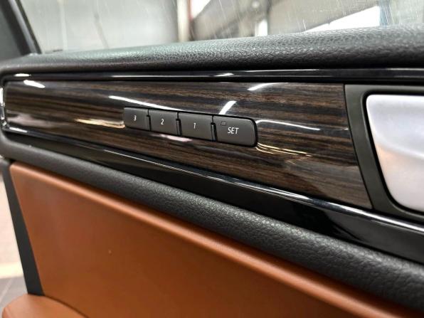 Volkswagen Touareg II с пробегом 2014 года, цена 2 379 900 рублей, 274300 км, внедорожник, Автокод Объявления