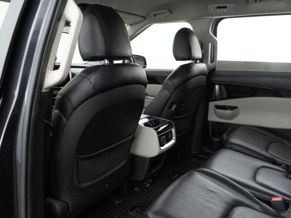 Kia Carnival IV с пробегом 2021 года, цена 3 149 999 рублей, 165350 км, минивэн, Автокод Объявления