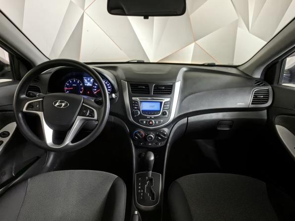 Hyundai Solaris I с пробегом 2012 года, цена 779 000 рублей, 135483 км, хэтчбек, Автокод Объявления
