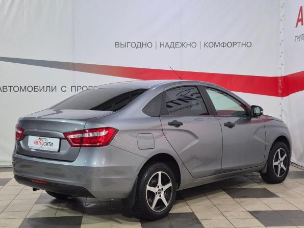 Lada (ВАЗ) Vesta I с пробегом 2021 года, цена 1 053 000 рублей, 105659 км, седан, Автокод Объявления