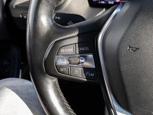 BMW 1 серии III (F40) с пробегом 2019 года, цена 3 099 000 рублей, 117688 км, хэтчбек, Автокод Объявления