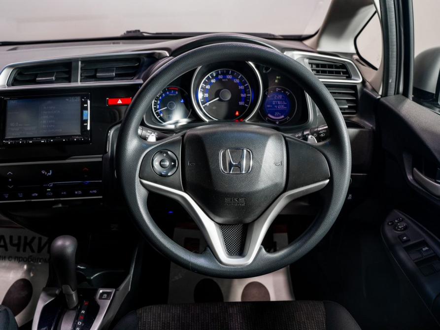 Honda Fit III Чита  - изображение 8