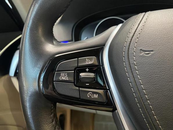 BMW 5 серии VII (G30/G31/G38) с пробегом 2019 года, цена 3 099 000 рублей, 70082 км, седан, Автокод Объявления