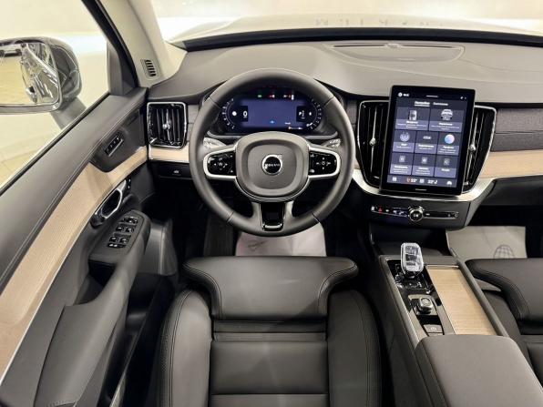 Volvo XC90 II Рестайлинг 2 с пробегом 2026 года, цена 9 250 000 рублей, 33 км, внедорожник, Автокод Объявления