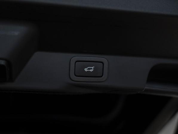 Land Rover Range Rover Sport II с пробегом 2015 года, цена 3 745 000 рублей, 108548 км, внедорожник, Автокод Объявления