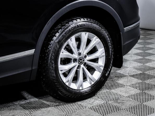 Volkswagen Tiguan II Рестайлинг с пробегом 2021 года, цена 2 680 000 рублей, 39900 км, внедорожник, Автокод Объявления
