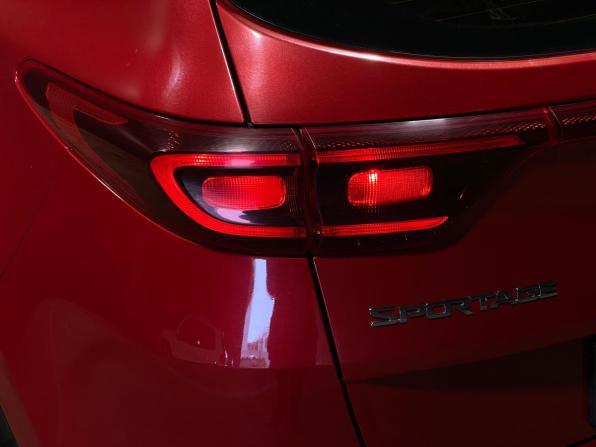 Kia Sportage IV Рестайлинг с пробегом 2018 года, цена 2 099 000 рублей, 133181 км, внедорожник, Автокод Объявления