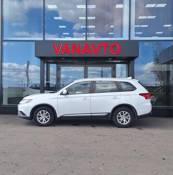 Mitsubishi Outlander III Рестайлинг 2 Азнакаево  - изображение 4