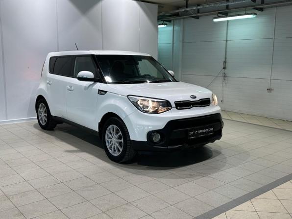 Kia Soul II Рестайлинг с пробегом 2017 года, цена 1 325 000 рублей, 101000 км, хэтчбек, Автокод Объявления