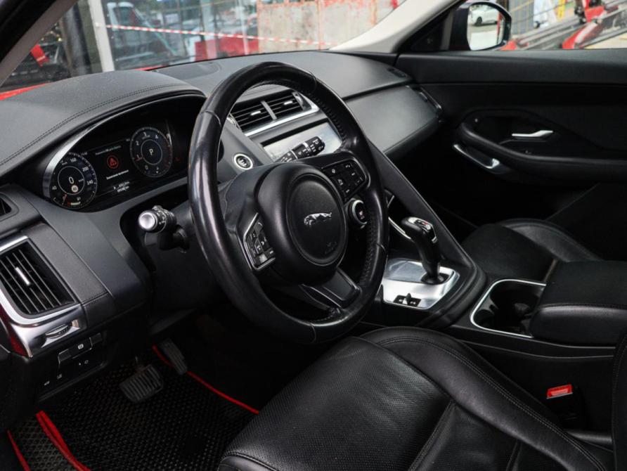 Jaguar E-Pace I Москва  - изображение 13