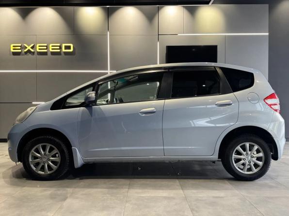 Honda Fit II с пробегом 2009 года, цена 687 000 рублей, 108000 км, хэтчбек, Автокод Объявления