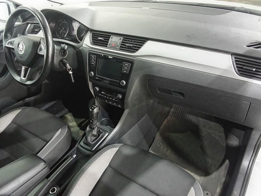 Skoda Rapid I Рестайлинг Москва  - изображение 11