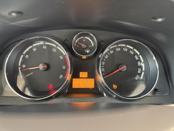 Opel Antara I с пробегом 2011 года, цена 701 000 рублей, 186245 км, внедорожник, Автокод Объявления