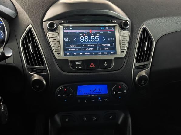 Hyundai ix35 I Рестайлинг с пробегом 2014 года, цена 1 100 000 рублей, 276553 км, внедорожник, Автокод Объявления
