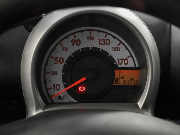 Peugeot 107 I Рестайлинг 2 с пробегом 2012 года, цена 449 000 рублей, 163275 км, хэтчбек, Автокод Объявления