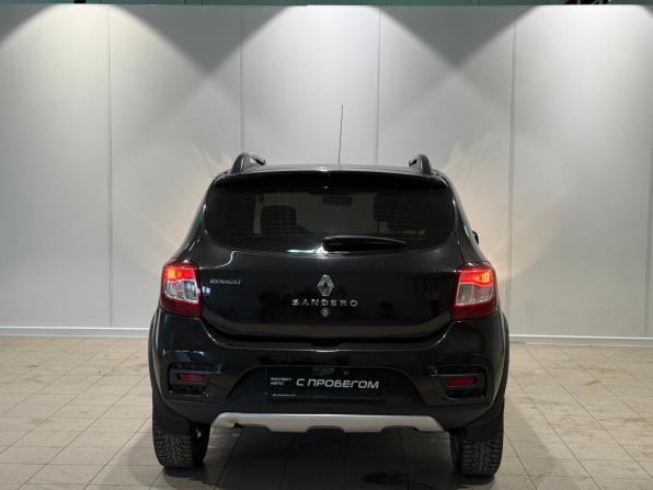 Renault Sandero II с пробегом 2015 года, цена 795 000 рублей, 168001 км, хэтчбек, Автокод Объявления