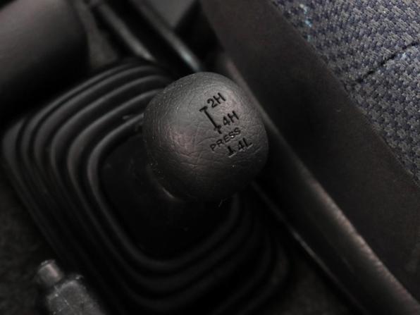 Suzuki Jimny III с пробегом 2004 года, цена 729 000 рублей, 183805 км, внедорожник открытый, Автокод Объявления