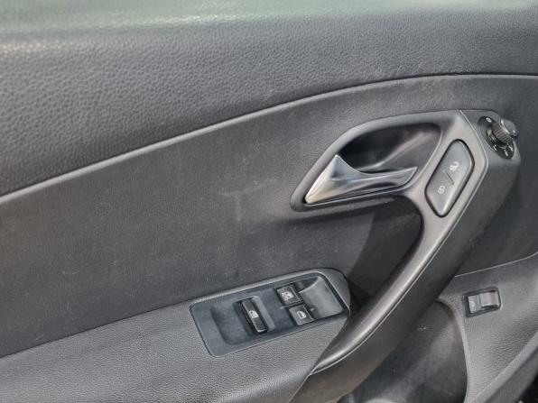 Volkswagen Polo V с пробегом 2013 года, цена 595 000 рублей, 159319 км, седан, Автокод Объявления