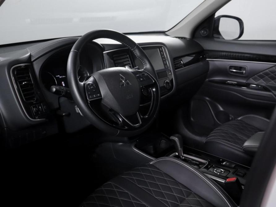 Mitsubishi Outlander III Рестайлинг 3 Москва  - изображение 14