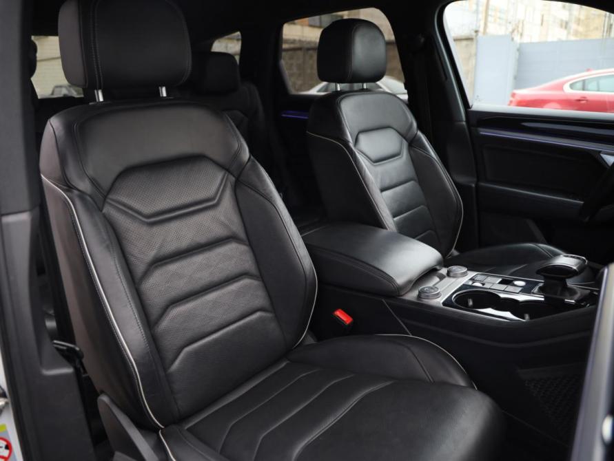 Volkswagen Touareg III Санкт-Петербург  - изображение 28