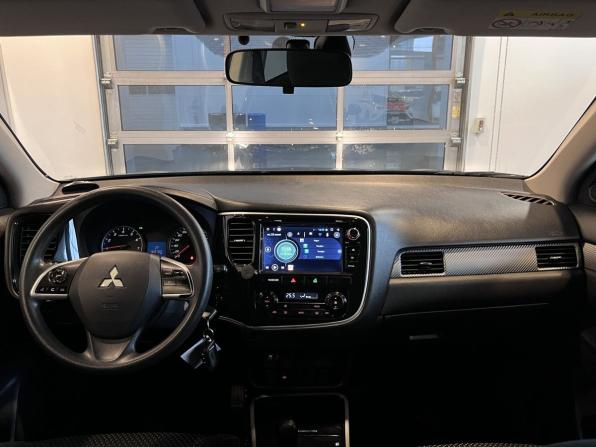 Mitsubishi Outlander III Рестайлинг 2 с пробегом 2017 года, цена 1 780 000 рублей, 169760 км, внедорожник, Автокод Объявления