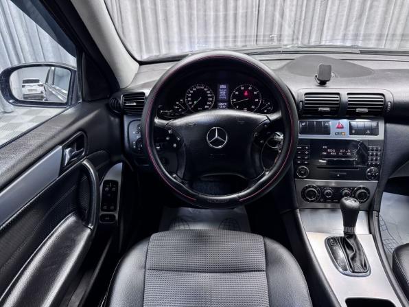 Mercedes-Benz C-Класс II (W203) Рестайлинг с пробегом 2005 года, цена 640 000 рублей, 437359 км, седан, Автокод Объявления