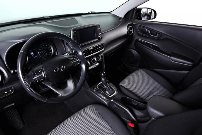 Hyundai Kona I с пробегом 2019 года, цена 1 999 000 рублей, 51000 км, внедорожник, Автокод Объявления