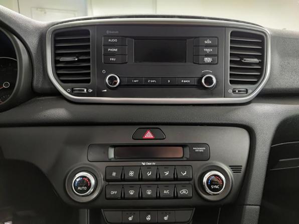 Kia Sportage IV Рестайлинг с пробегом 2019 года, цена 1 683 000 рублей, 137840 км, внедорожник, Автокод Объявления