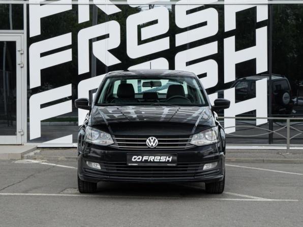 Volkswagen Polo V Рестайлинг с пробегом 2015 года, цена 920 000 рублей, 219955 км, седан, Автокод Объявления