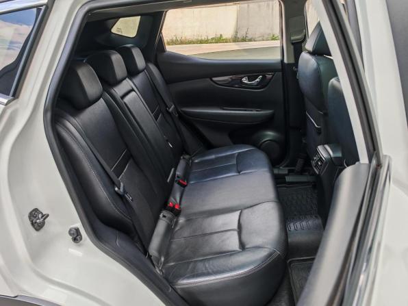 Nissan Qashqai II с пробегом 2014 года, цена 1 590 000 рублей, 203041 км, внедорожник, Автокод Объявления