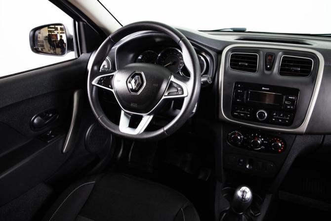 Renault Sandero II Рестайлинг с пробегом 2020 года, цена 1 229 000 рублей, 126000 км, хэтчбек, Автокод Объявления