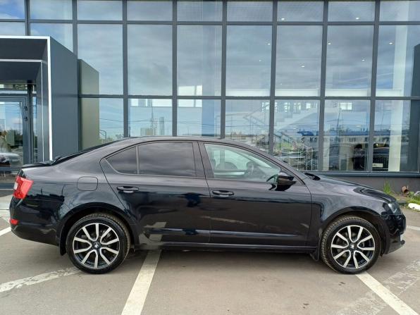 Skoda Octavia III (A7) с пробегом 2014 года, цена 1 400 000 рублей, 97800 км, лифтбек, Автокод Объявления